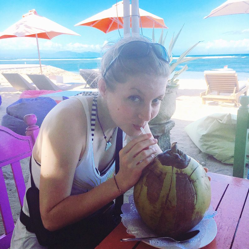 Bali-Rundreise: Junge Kokosnüsse