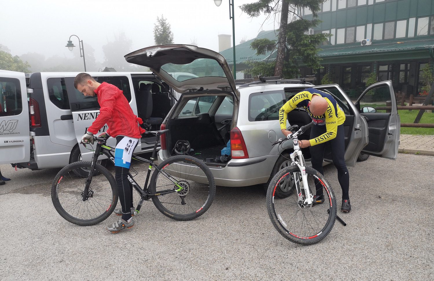 Radfahren in Serbien mit Fanatic Bike