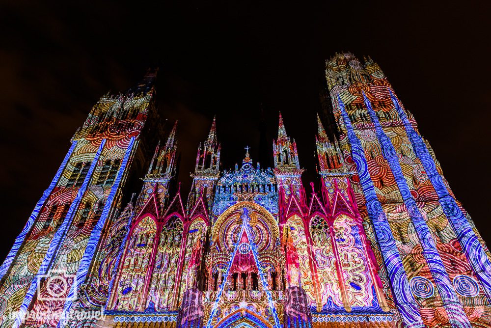 Rouen Sehenswürdigkeiten Lichtershow Kathedrale