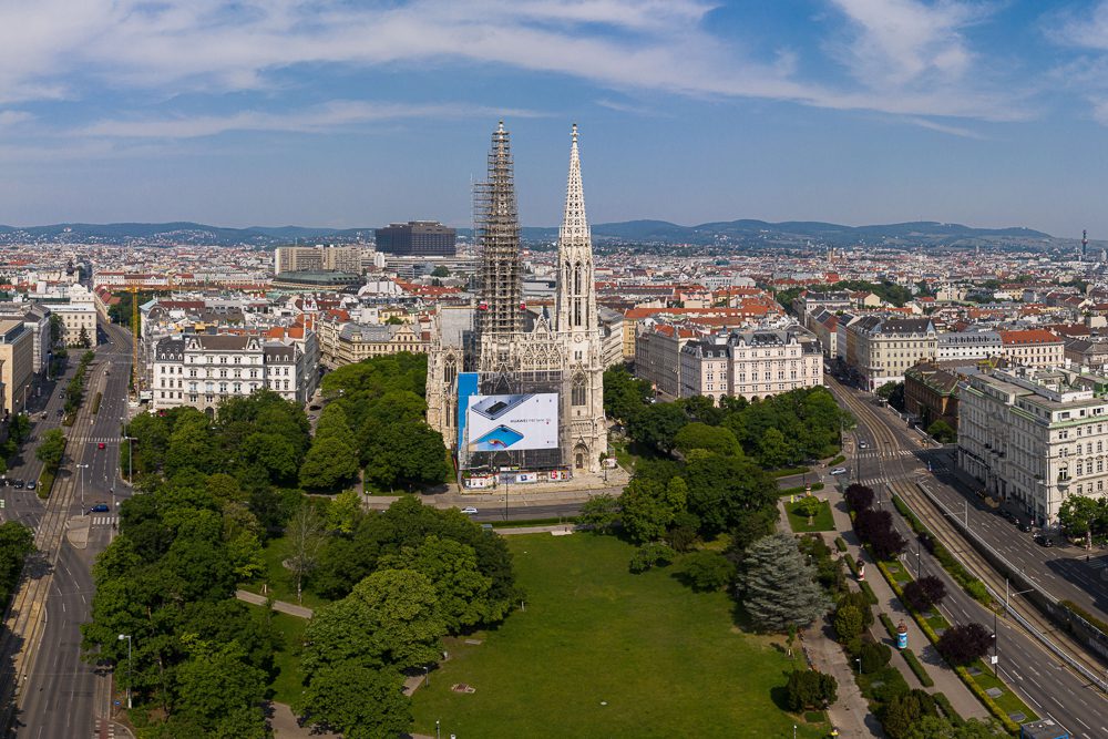 Luftaufnahme Votivkirche Wien