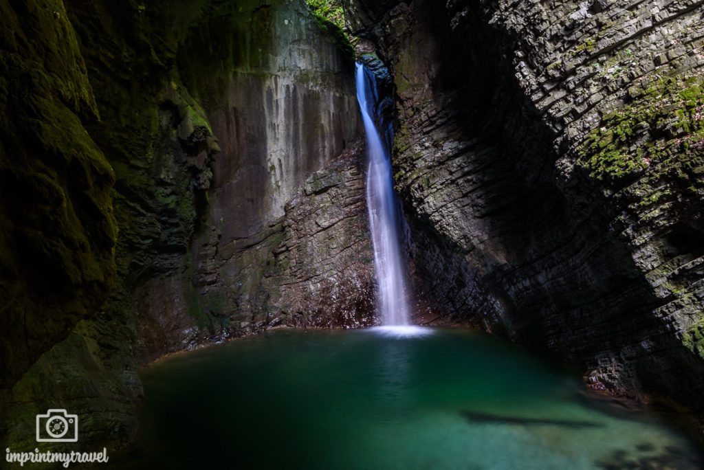 Wasseroberfläche mit Polfilter