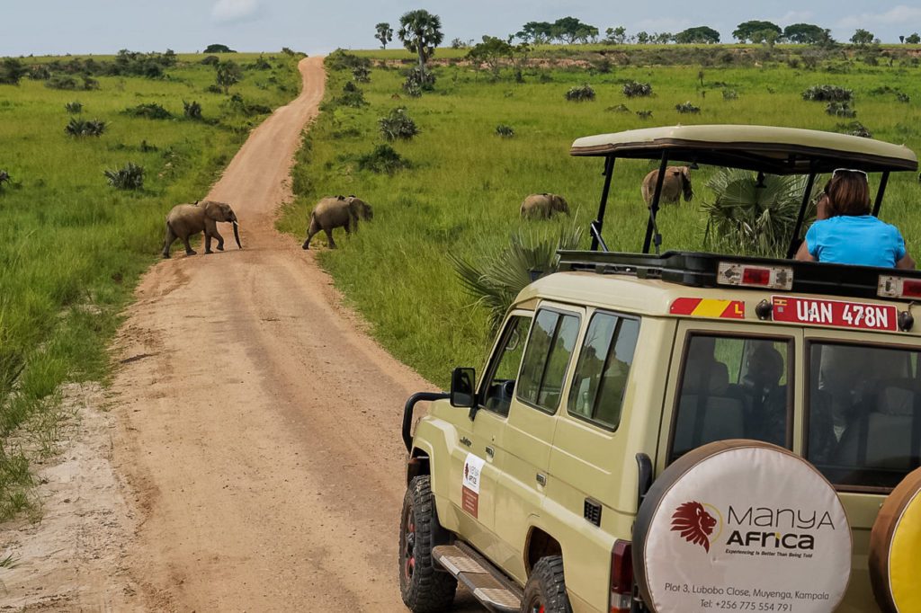 fotoreise uganda jeep