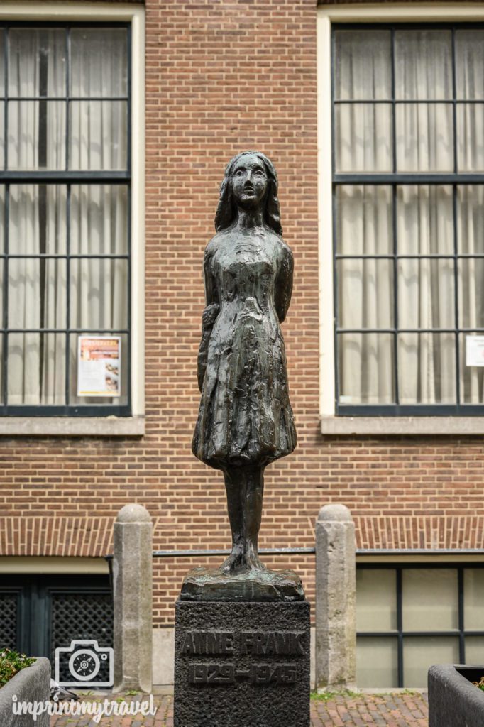 Anne Frank Statue