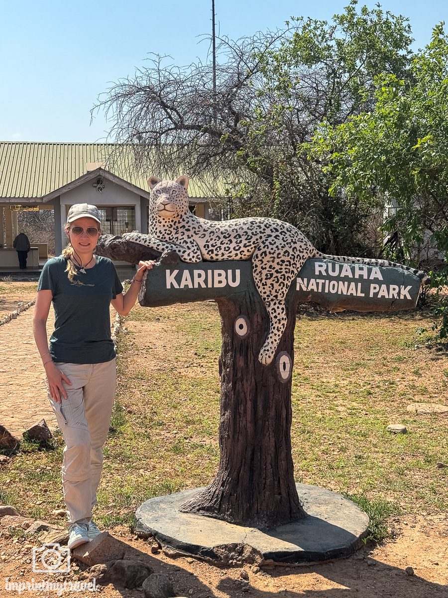 Lisa im Ruaha Nationalpark Tansania